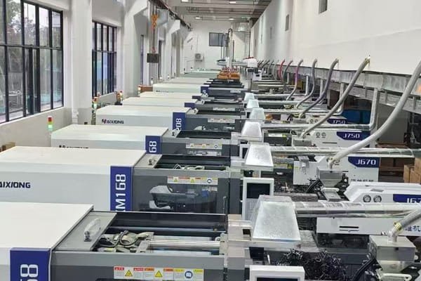 Jerry factory quality testing lab with inspection equipment